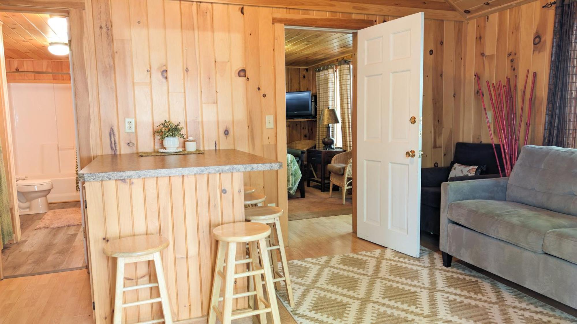 Hinckleys Dreamwood * Bar Harbor